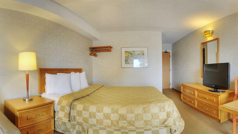 Comfort Inn Rivière-du-Loup Buitenkant foto