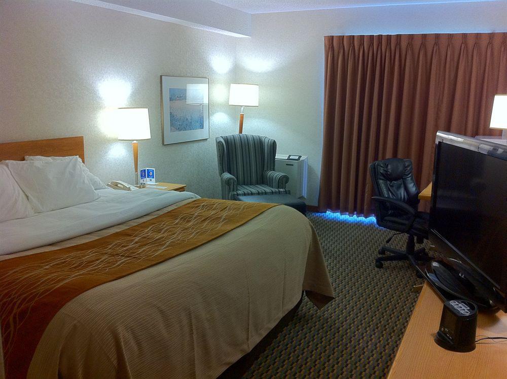 Comfort Inn Rivière-du-Loup Buitenkant foto