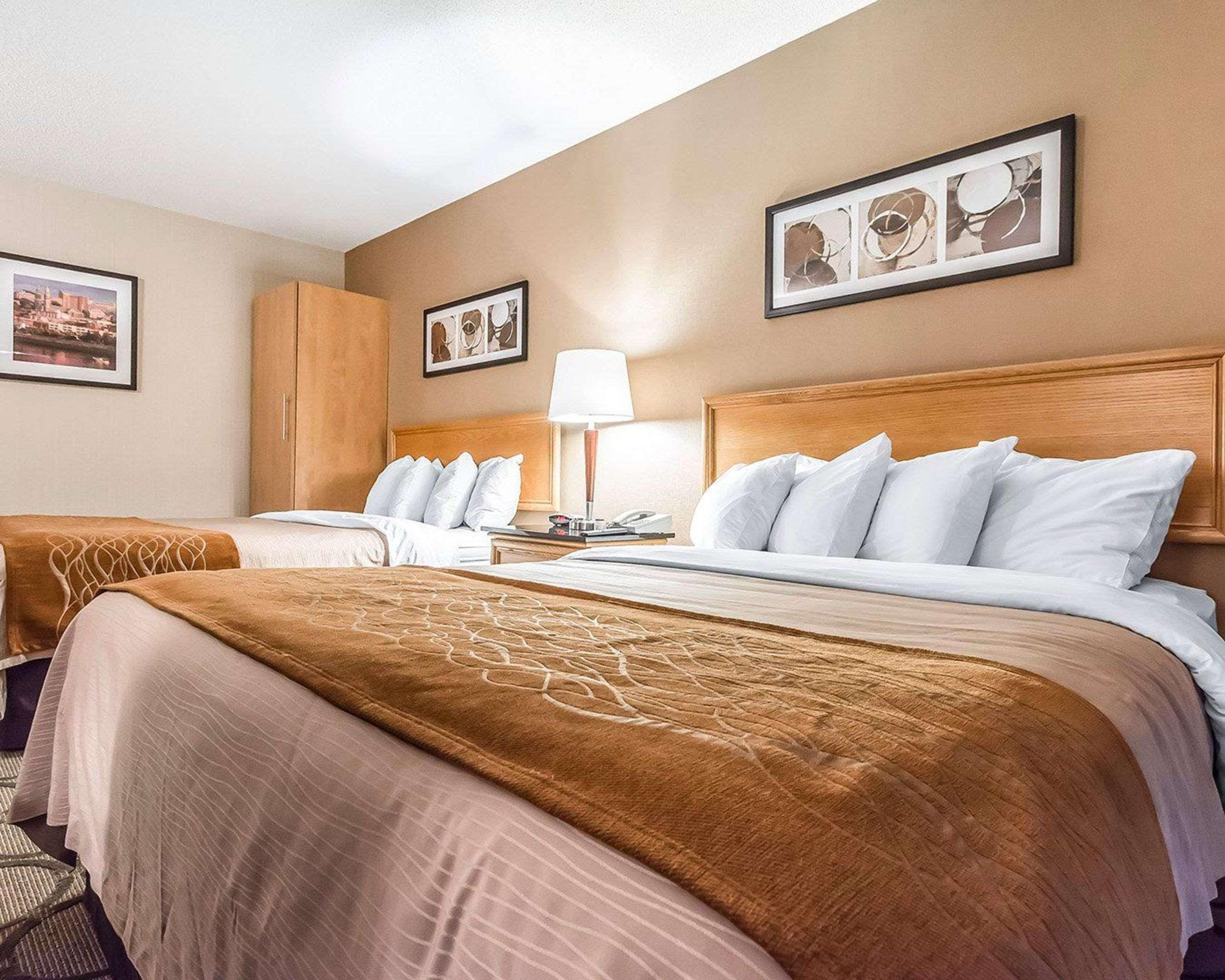 Comfort Inn Rivière-du-Loup Buitenkant foto