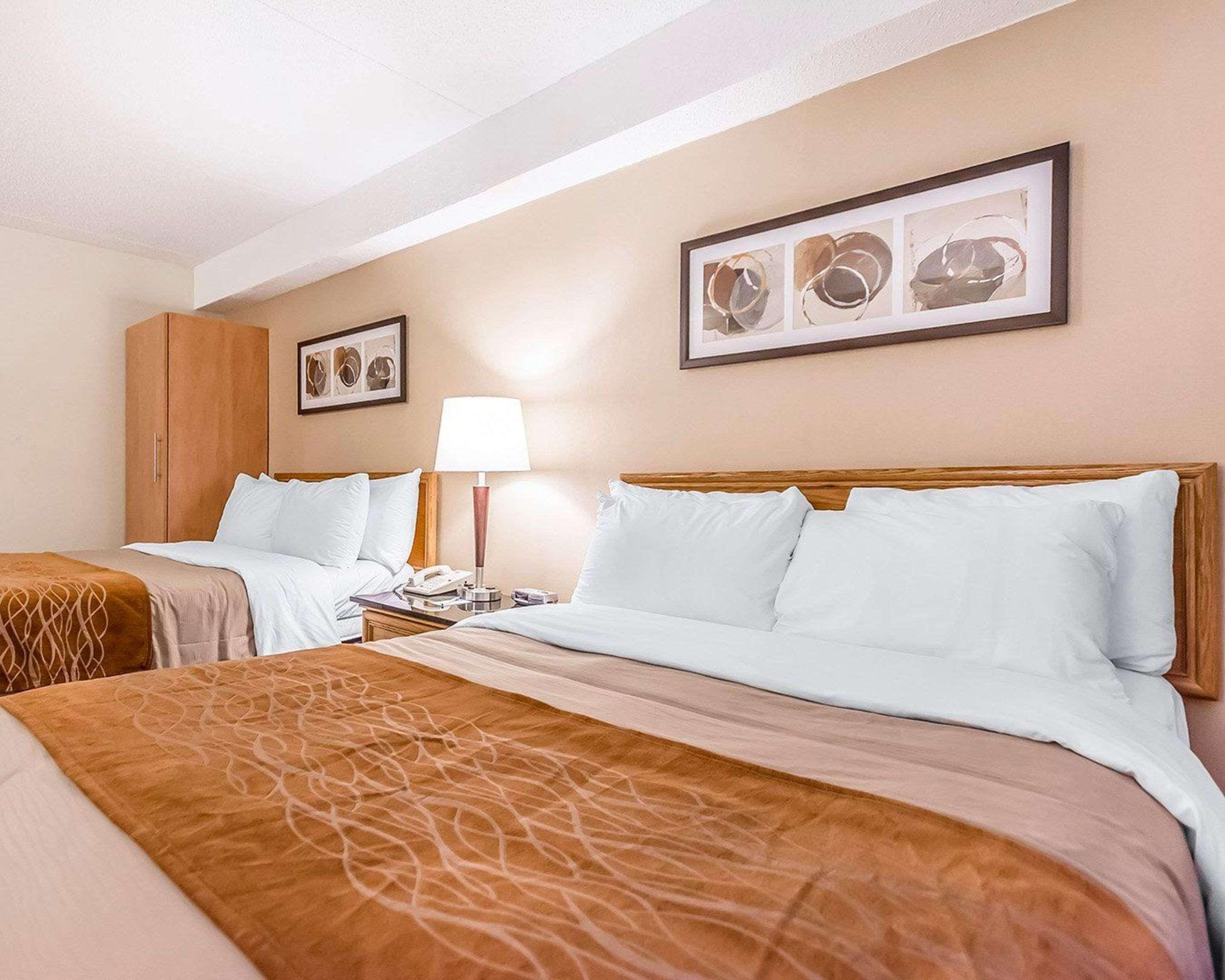 Comfort Inn Rivière-du-Loup Buitenkant foto