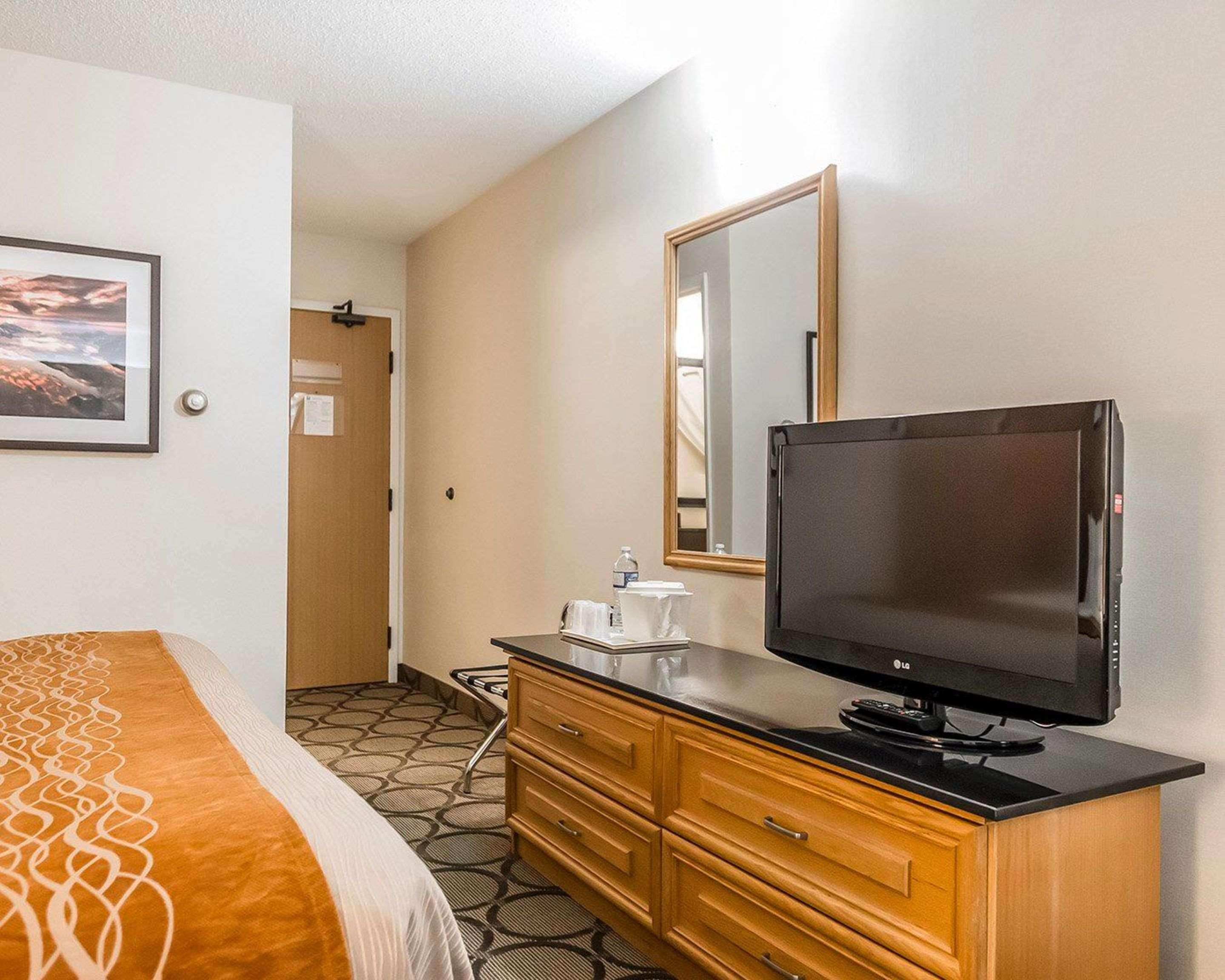 Comfort Inn Rivière-du-Loup Buitenkant foto