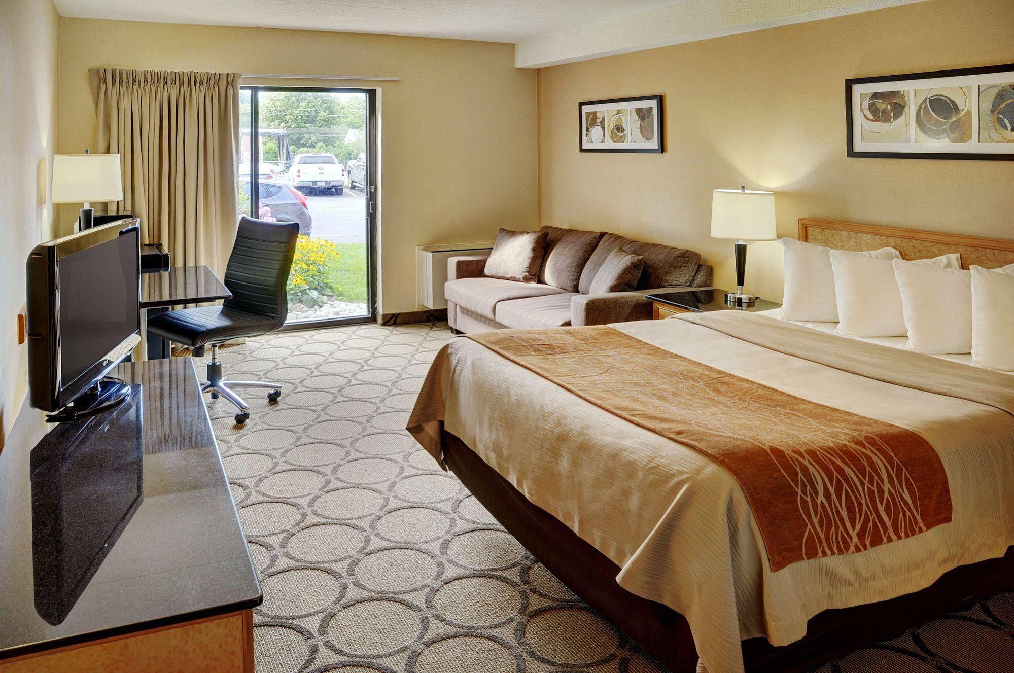 Comfort Inn Rivière-du-Loup Buitenkant foto
